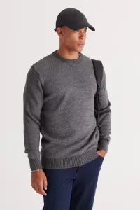 AC&Co / Altınyıldız Classics Men's Anthracite-gray Melange Standard Fit Normal Cut Crew Neck Honeycomb Patterned Knitwear Sweater
