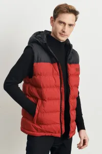 AC&Co / Altınyıldız Classics Pánska čierno-červená štandardná nafukovacia vesta regular fit s kapucňou #8550066