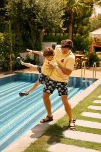 AC&Co / Altınyıldız Classics Men's Navy Blue-yellow Standard Fit Regular Cut Quick Dry Patterned Children's Swimsuit with Pockets Swim Shorts