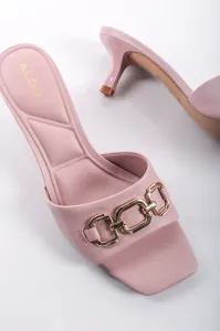 Ružové kožené sandále na tenkom podpätku Naida