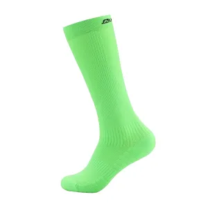 Socks with antibacterial treatment ALPINE PRO REDOVICO 2 neon green gecko #5957221