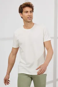 ALTINYILDIZ CLASSICS Pánske tričko Ecru Slim Fit Slim Fit Crewneck Basic s krátkym rukávom s jemným dotykom
