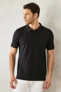 ALTINYILDIZ CLASSICS Pánska nezmršťovacia bavlnená tkanina Regular Fit Wide Cut tmavo čierne Anti-roll Polo vreckové tričko na krk