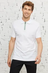 ALTINYILDIZ CLASSICS Pánske biele tričko slim fit Slim Fit polo výstrih 100% bavlnený voštinový vzor s krátkym rukávom