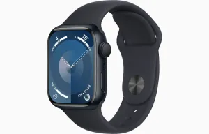 Apple Watch Series 9 45 mm Tmavo atramentový hliník s tmavo atramentovým športovým remienkom – S/M