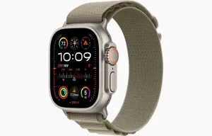 Apple Watch Ultra 2  49 mm titánové puzdro s olivovým alpským ťahom – Large