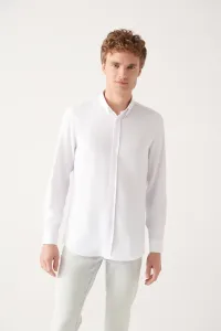 Avva Men's White Button Collar Textured Cotton Slim Fit Slim Fit Shirt