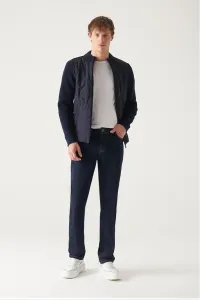 Avva Men's Navy Blue Straight Washed Lycra Standard Fit Normal Cut Jeans