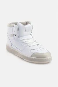 Avva Men's White High Ankle Flexible Sole Sneaker Shoes #9208803