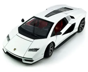 BBURAGO - 1:24 Plus Lamborghini Countach LPI 800-4 White