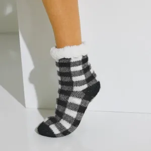 Papučové ponožky s kožušinovou imitáciou a kockovaným dizajnom #7336103