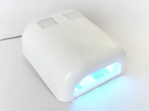 UV lampa na gélové nechty 36W