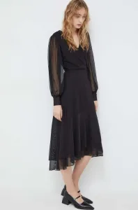Šaty Bruuns Bazaar čierna farba, midi, áčkový strih #8742542