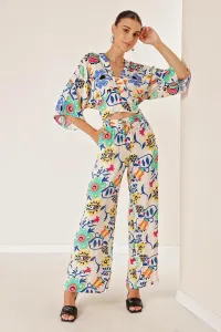 By Saygı Elastic Waist, Pocket Palazzo Trousers Front Back V-Neck Crop Floral Double Set