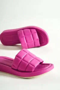 Capone Outfitters Capone Flat Heeled Single Strap Women's Quilted Comfort Fuchsia Slippers