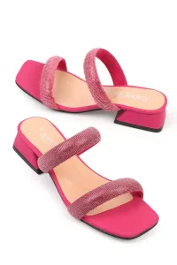 Capone Outfitters Capone Short Heeled Women's Slippers in Fuchsia with Stony Strap and Chunky Toe
