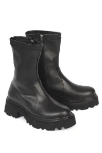 Capone Outfitters Round Toe Stretch Side Zipper Women's Boots