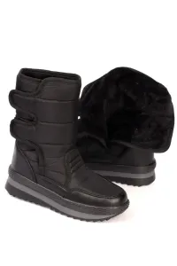 Capone Outfitters Women's Snow Boots with Trak Sole and Parachute Fabric