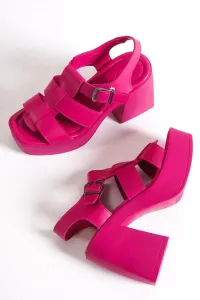 Capone Outfitters Capone Women's Flat Toe Gladiator Band Platform Heels Fuchsia Women's Sandals