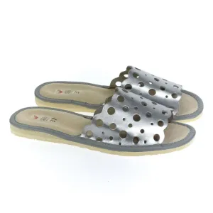 Dámske strieborné dierkované kožené papuče SAŠA2 #9021202