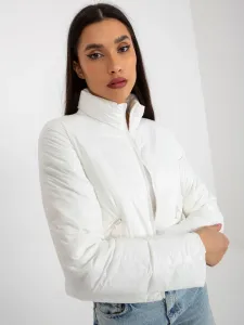 Krátka dámska ecru biela bunda s vreckami - L/XL