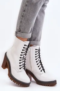 Dámske biele kožené členkové topánky na hnedej platforme s podpätkom - 36