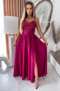 Purpurové spoločenské šaty s flitrami a saténovou sukňou Veľkosť: XS