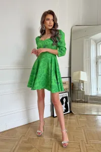 Zelené krátke kvetinové šaty Veľkosť: XS