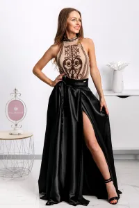Čierna saténová sukňa s rozparkom Veľkosť: XS