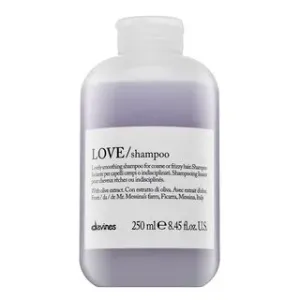 Davines Essential Haircare Love Smoothing Shampoo uhladzujúci šampón pre hrubé a nepoddajné vlasy 250 ml