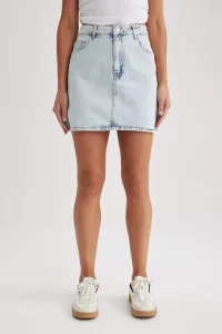 DEFACTO Regular Fit Mini Skirt