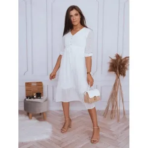 Módne dámske šaty bielej farby s volánom vo výpredaji