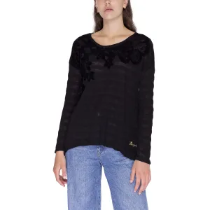 Čierny sveter so vzorom Desigual Chapin #673613