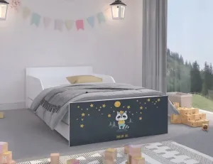 Kvalitná detská posteľ v tmavších farbách s motívom nočnej oblohy 160 x 80 cm