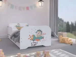 Moderná detská posteľ pre malých pilotov 140 x 70 cm