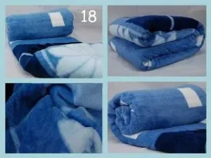 Luxusná deka z mikrovlákna 160 x 210cm svetlo modrá č.18
