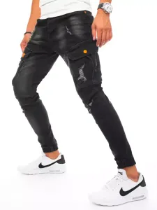 Čierne pánske džínsy s ozdobným prešívaním