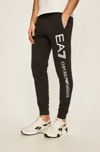 Pánske tepláky EA7 Emporio Armani