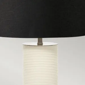 Textilná stolová lampa Ripple biela/čierna