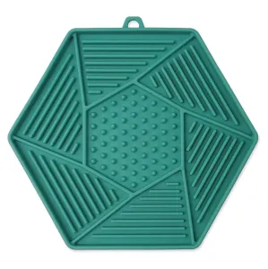 EPIC PET Lick & Snack lízacia podložka hexagón svetlo zelený 17 x 15 cm