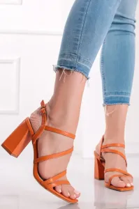 Oranžové sandále na hrubom podpätku Lina #6949845