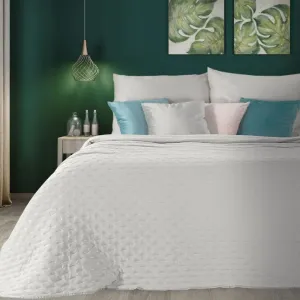Kvalitný biely jednofarebný prehoz na manželskú posteľ Šírka: 170 cm | Dĺžka: 210 cm