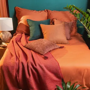 Bavlnená posteľná súprava v oranžovej farbe MAROCCO s ozdobným okrajom a lemom na vankúšoch #2876837
