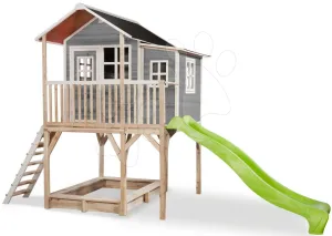 Domček cédrový na pilieroch Loft 750 Grey Exit Toys veľký s vodeodolnou strechou pieskoviskom a 2,28 m šmykľavkou sivý