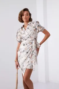 Envelope dress with floral print with beige collar