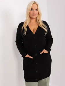 Black plus size sweater with pockets