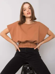 Light brown short-sleeved sweatshirt