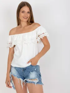 White Spanish blouse with short sleeves