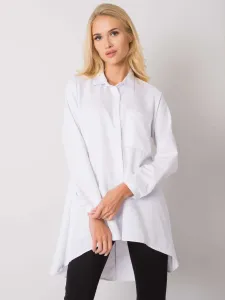 White T-shirt with longer back