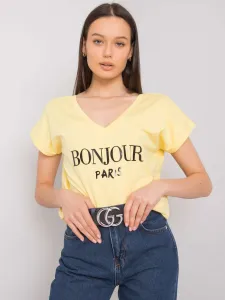 Yellow T-shirt with triangle neckline